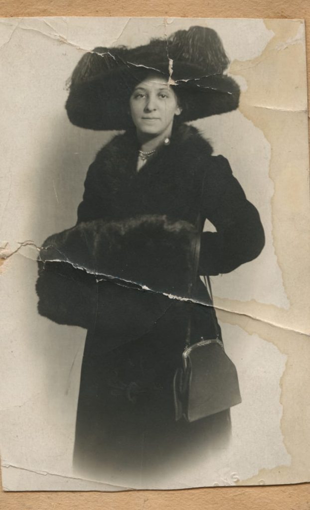 top photo restoration melbourne