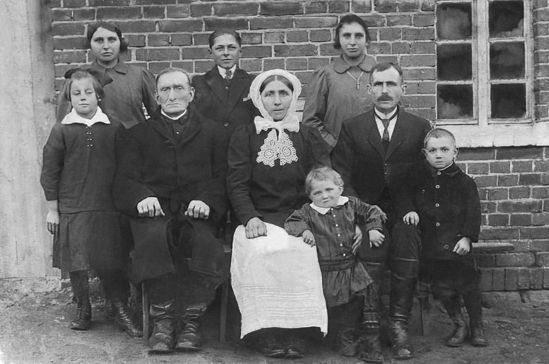 photo restoration melbourne