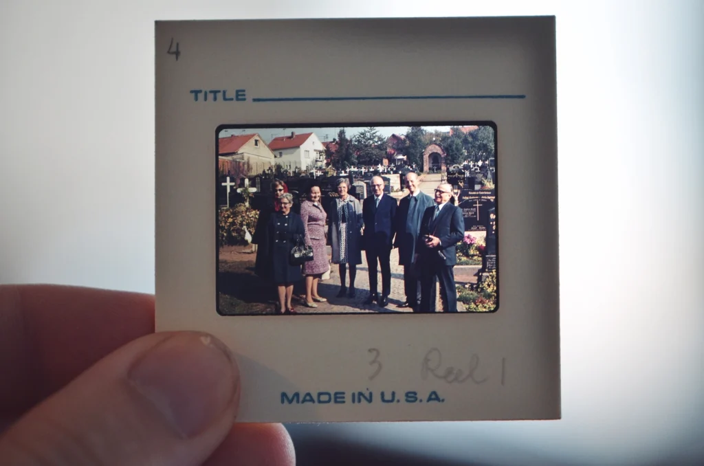 Photo restoration service