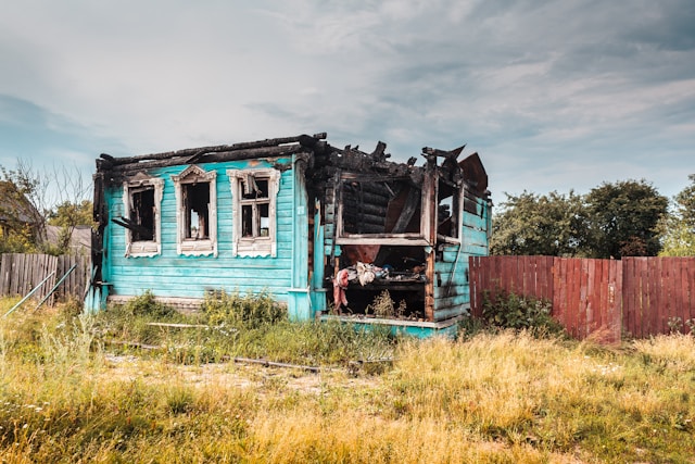 Restoring Fire and Water Damaged Photos: Salvaging Precious Memories After a House Fire 1 photo restoration example repair fire damaged photos