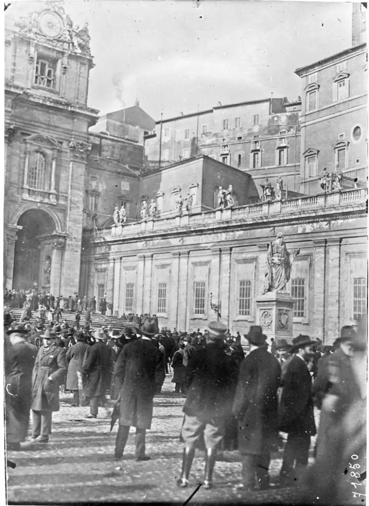 Photo Restoration - 1922 conclave. 19 photo restoration melbounre