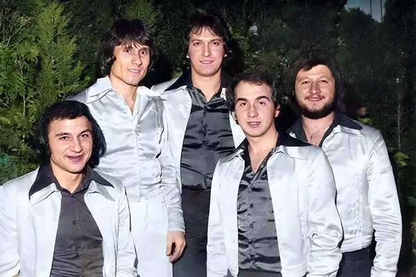 photo-restoration-service-melbourne