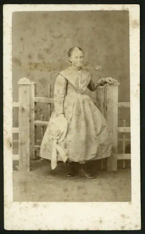 Photo Restoration Of The Month: November 1 FL16372297 1 Melbourne Photo Restoration Rescue